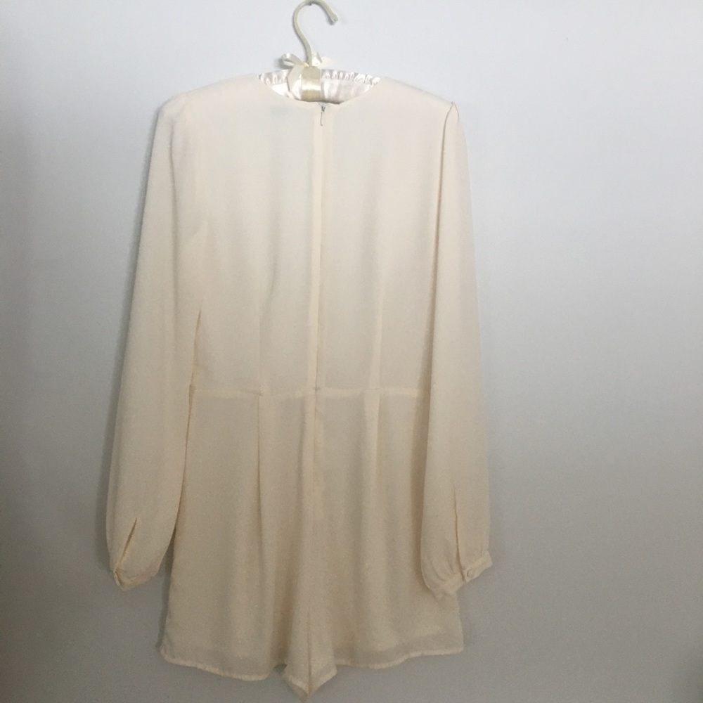 🌻Tobi Sexy Romper - Picture 4 of 12